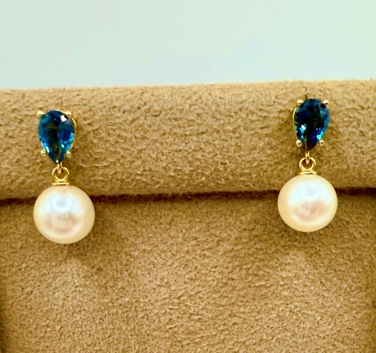 Mademoiselle Pearl Drop