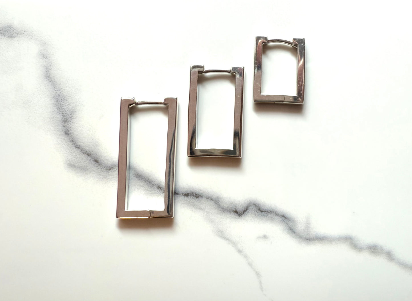 Geometric Clicker Hoops