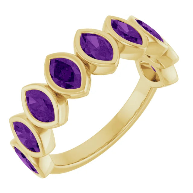 18k yellow gold vampy amethyst ring — right view