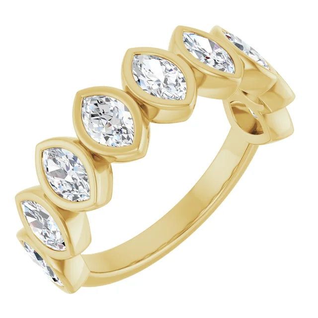 18k yellow gold vampy lab grown diamond ring — right view