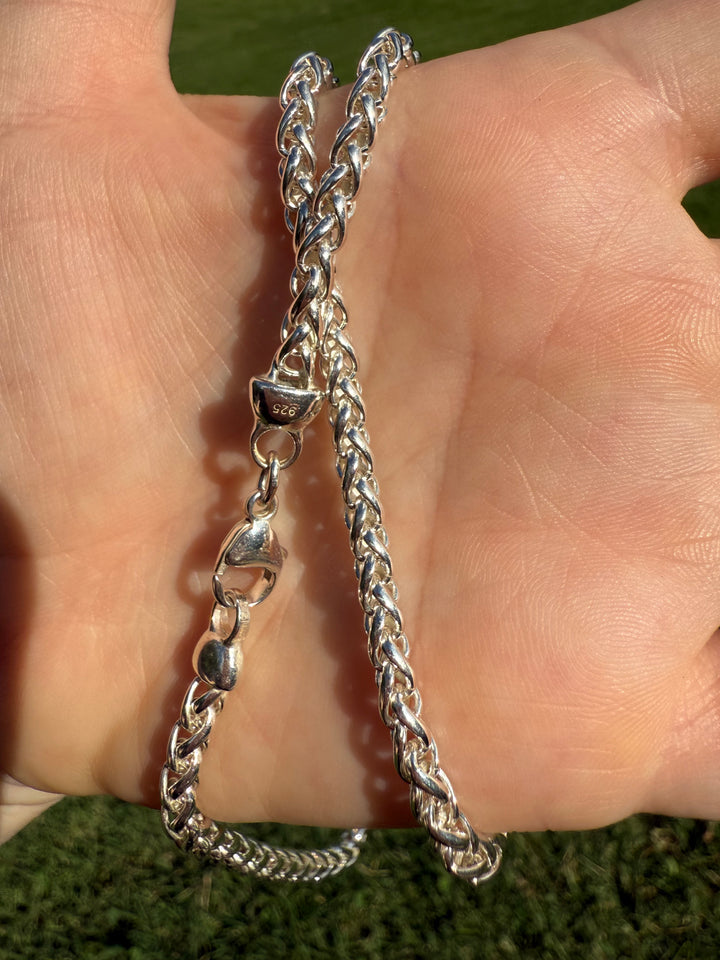 Sterling silver 4mm wheat chain — close-up