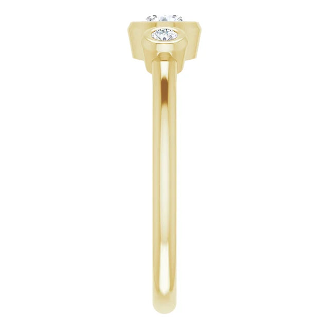 18k yellow gold triple round brilliant cut lab diamond ring — side view